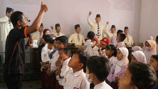 Manfaat Mempelajari Sejarah bagi Siswa di Sekolah