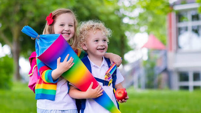 Tradisi Schultüte Jerman